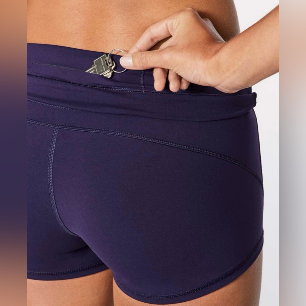 Lululemon In Movement Short - Picture 4 of 10
